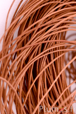 Lacet en cuir - épaisseur 1.2 mm - naturel